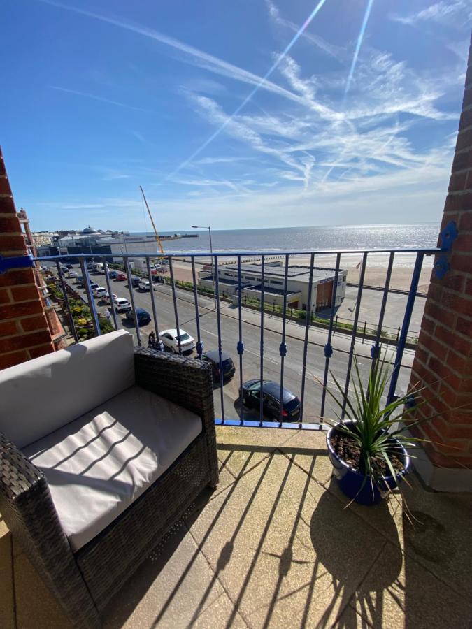 The Royal Court Apartments Bridlington Bagian luar foto